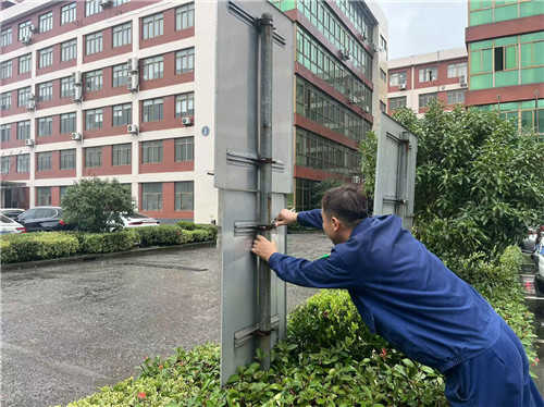 臺(tái)風(fēng)5_副本.jpg 臺(tái)風(fēng)5_副本.jpg